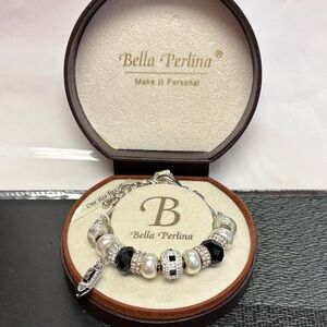 Bella Perlina Black and Silver Beaded Bracelet